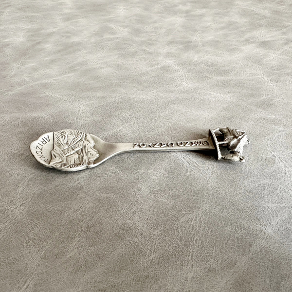 アンティークスーベニアスプーン